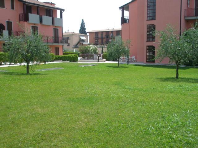 Mavi *